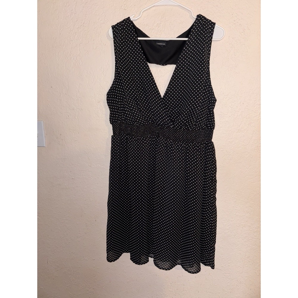 Torrid Black White Polka Dot Ultra Thin Dress Plus size 2